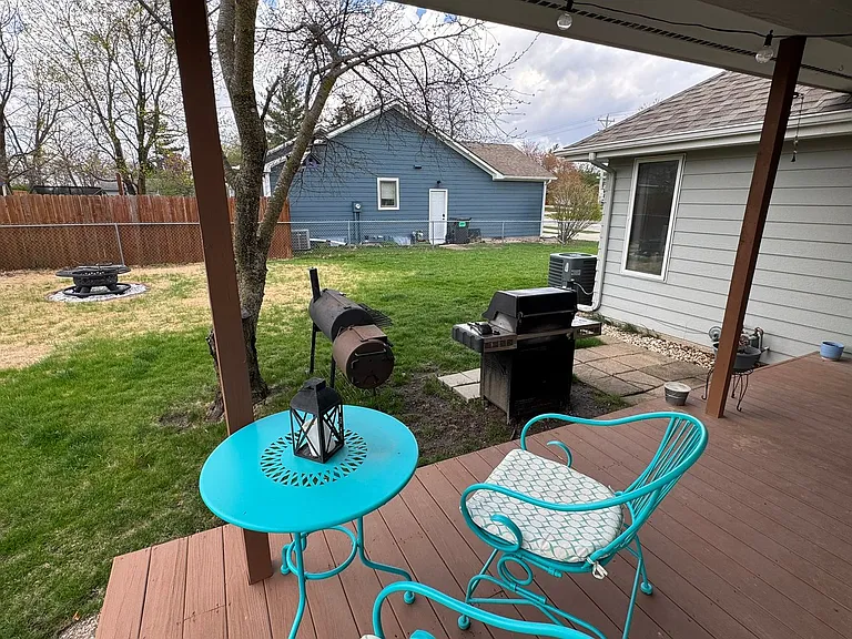 1217 Idaho Ave — Photo 14