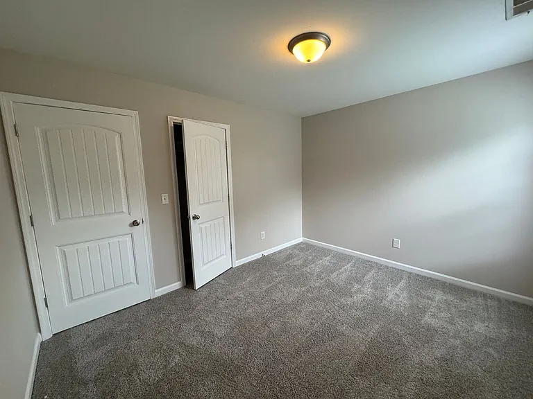 1529 Gambill Wood Dr — Photo 13