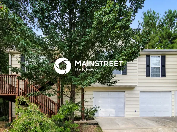 6820 Summit View Dr, Flowery Branch, GA 30542
