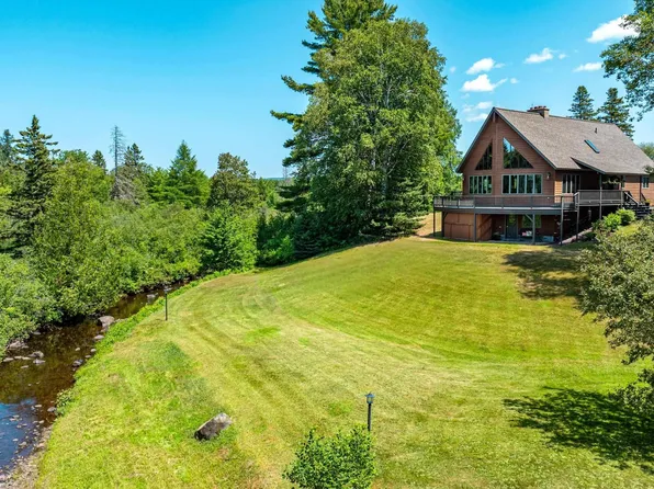 4042 Five Mile Point Rd, Allouez, MI 49805