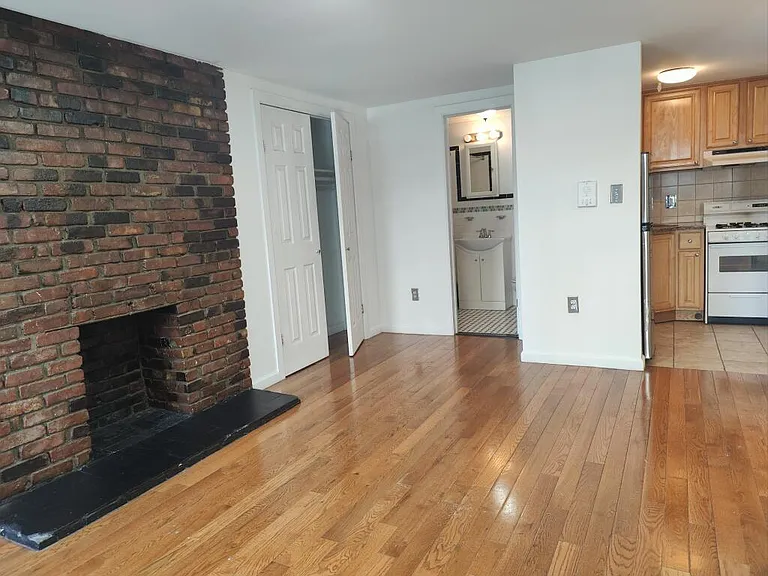 288 Atlantic Ave #1F — Photo 2