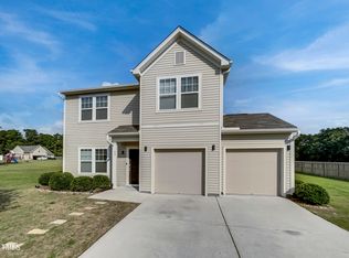 93 Cross Link Dr, Angier, NC 27501