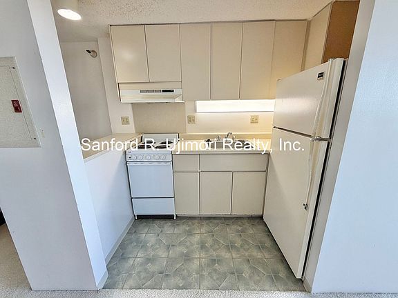 3rd image of 1060 Kamehameha Hwy APT 3501A