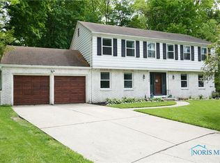 7749 Westbourne Ct, Sylvania, OH 43560