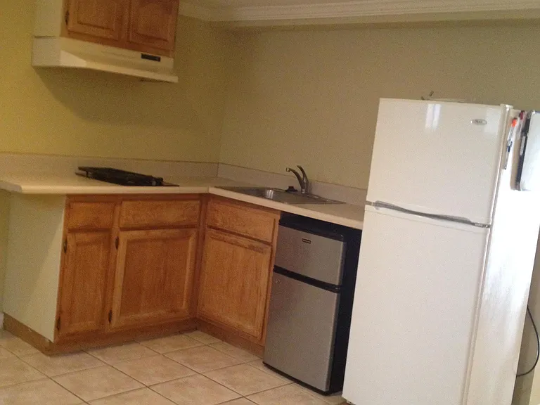 2619 Hermosa Ave — Photo 6