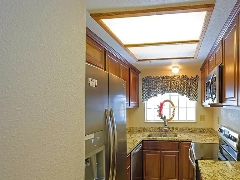 19153 Palo Verde Dr — Photo 2