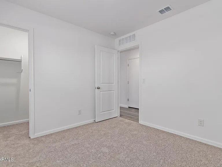 1158 N Larat Ln — Photo 11