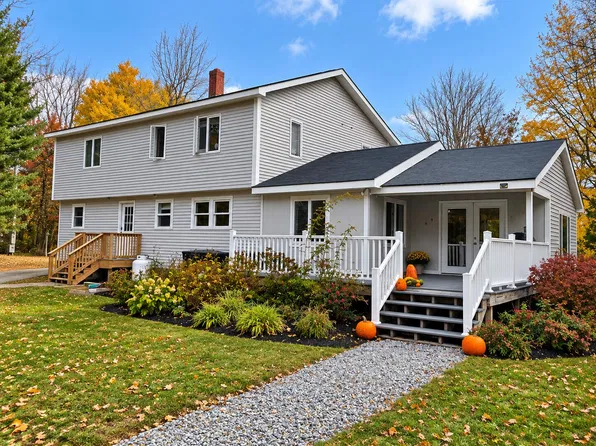 10 Lupine Lane, Trenton, ME 04605