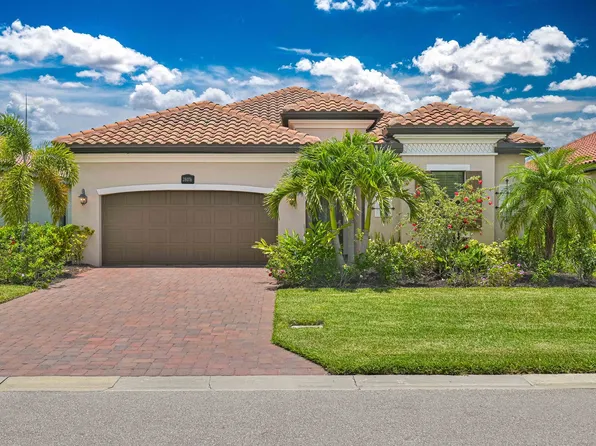 28076 Foxrock Ct, Bonita Springs, FL 34135