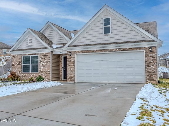 5th image of 237 Newman Cir