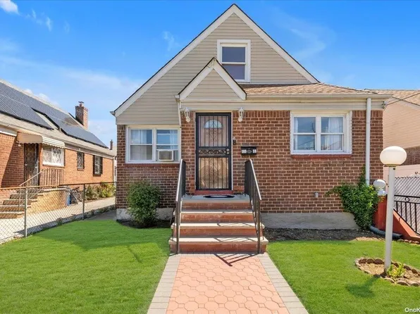 109-25 207th Street, Queens Village, NY 11429