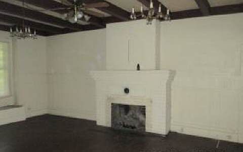 1st image of 2320 NE Washington St