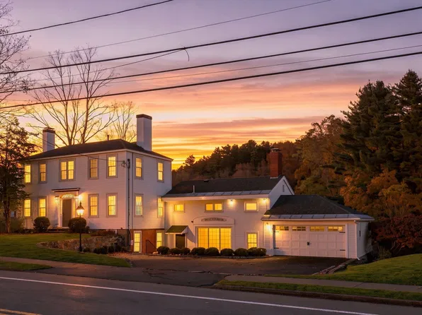 78 Main St, West Newbury, MA 01985
