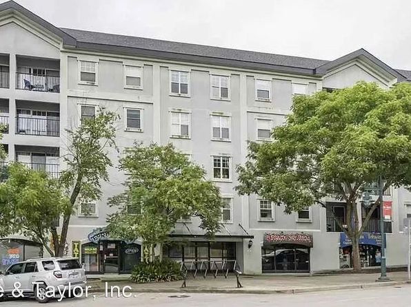 2002 Greene St APT 313