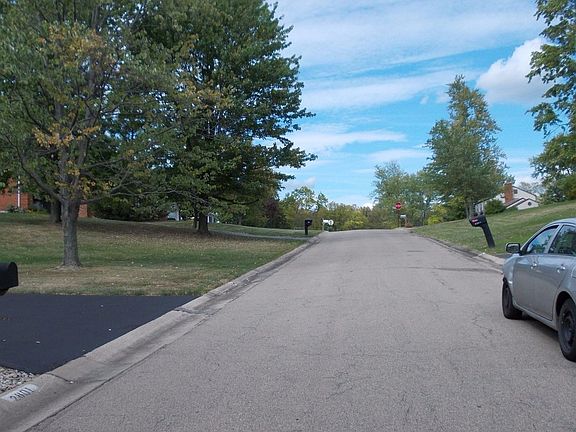 4th image of 2796 Whitehouse Ln