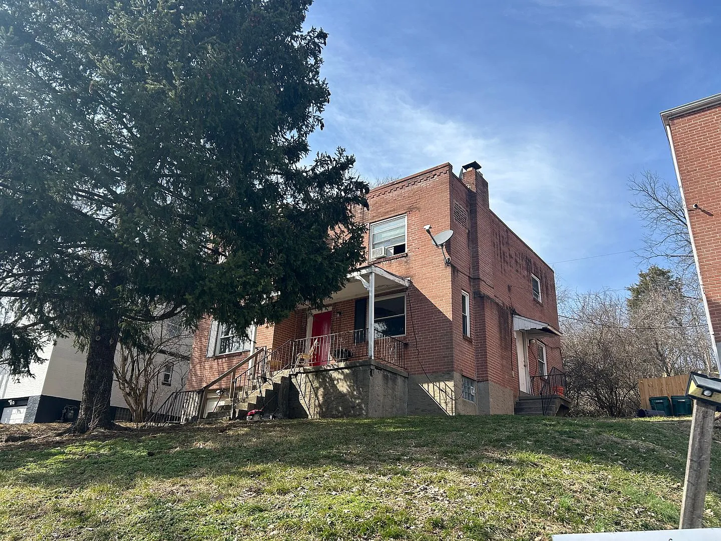 2610 Queen City Ave photo 1