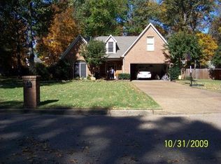 8788 Deanwood Cv, Germantown, TN 38139