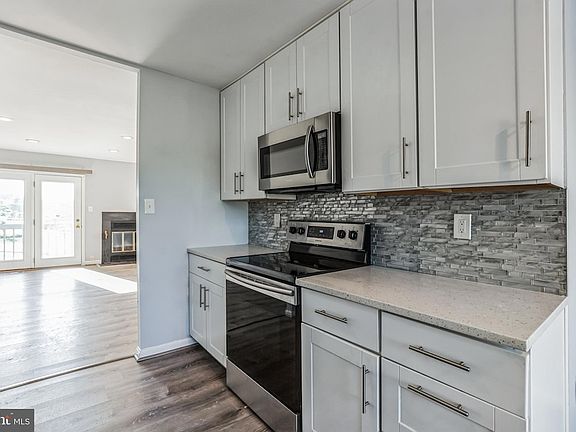 2nd image of 7842 C St