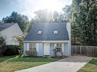 344 N Grove Cir, Brandon, MS 39047