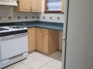16511 Union Tpke, Flushing, NY 11366