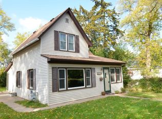 2229 Oak Hill Pl, North Saint Paul, MN 55109