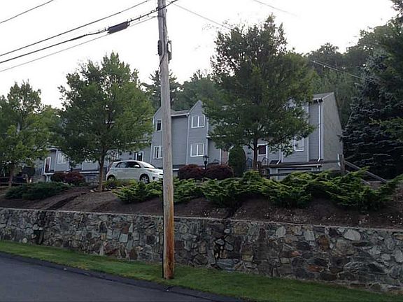 2nd image of 33 Waterview Dr Unit E