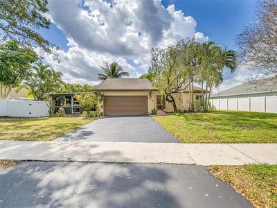 379 NW 38th Way, Deerfield Beach, FL, 33442