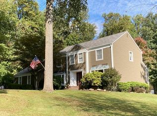 4 Oxford Ln, Long Valley, NJ 07853