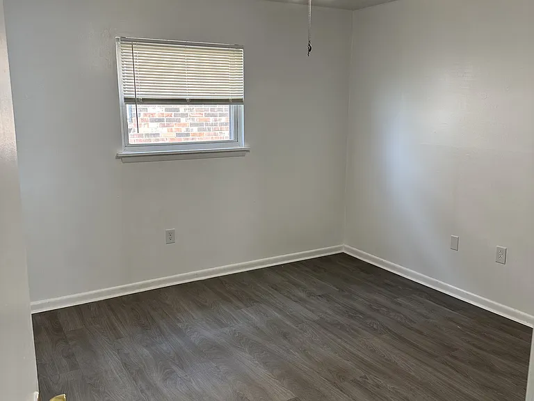 3333 Breckenridge Ln #1 — Photo 6