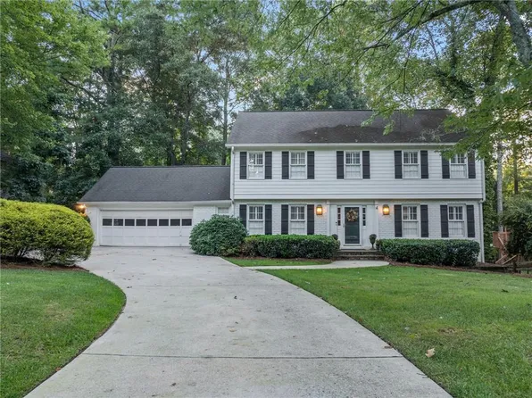3609 Meadow Chase Dr, Marietta, GA 30062