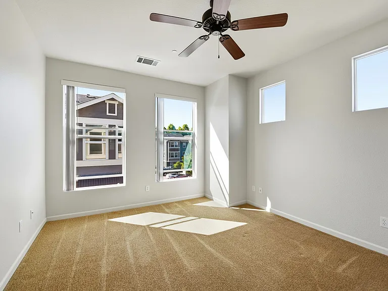 40955 Olmstead Ter — Photo 19