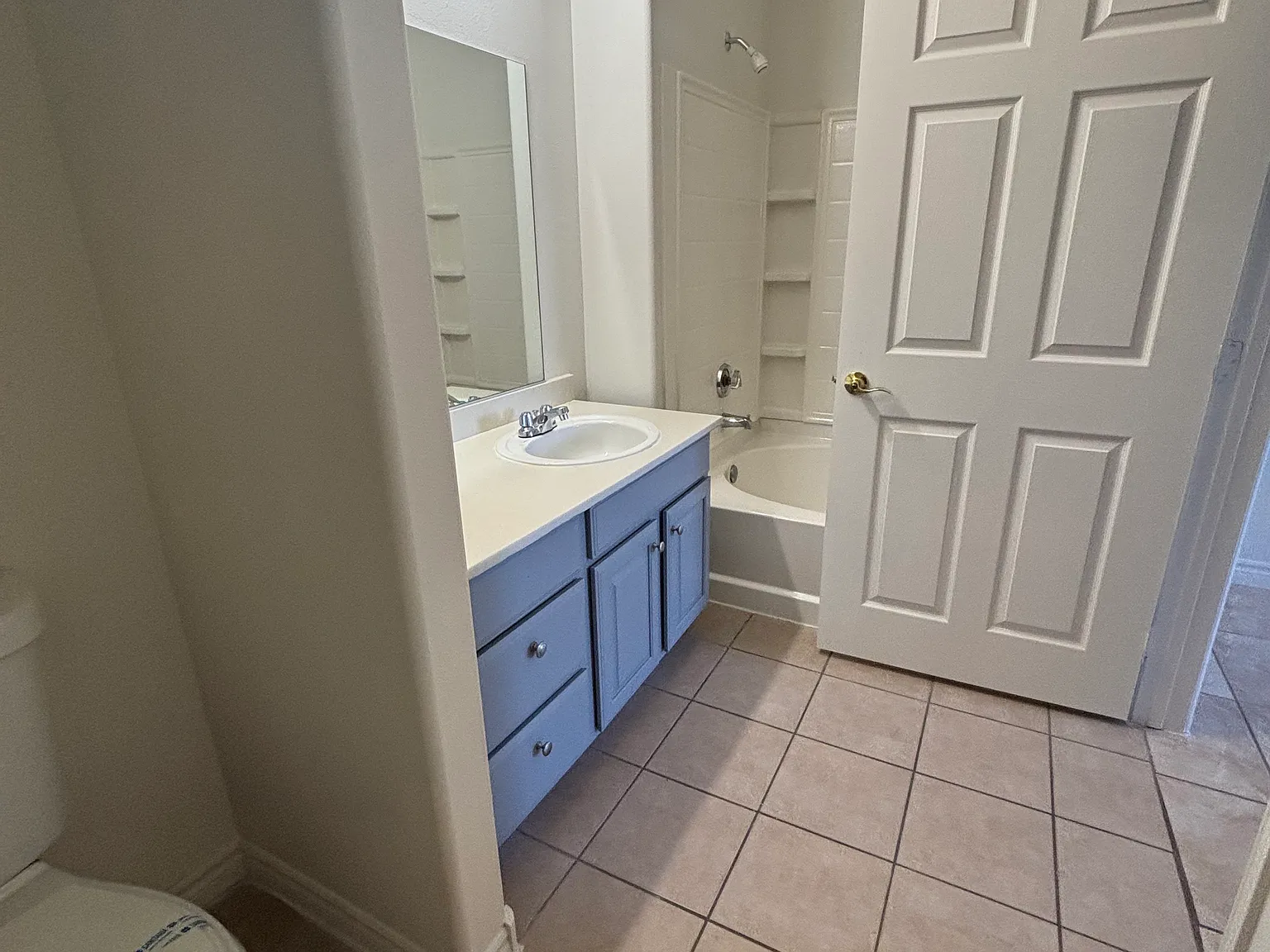 Sunrise Park Condominiums — Photo 4