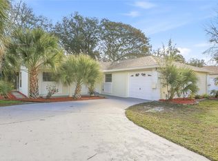 1003 Greenleaf Way, Tarpon Springs, FL 34689