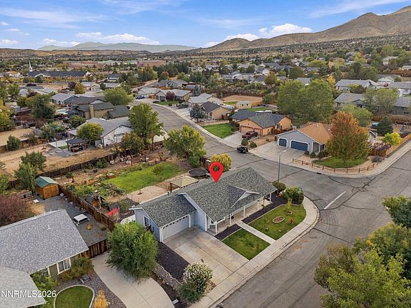 5th image of 1426 Nightingale Way
