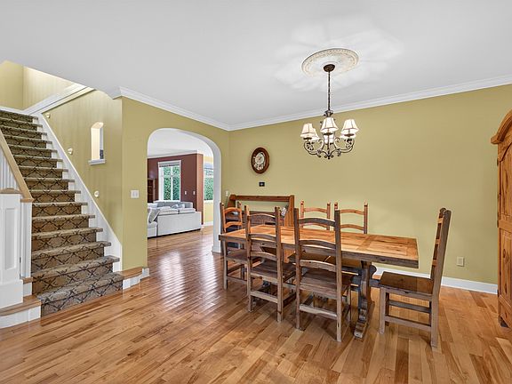 5th image of 1930 140th St