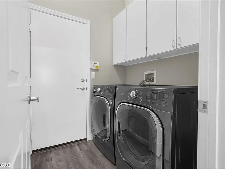 10137 Snow Crest Pl — Photo 36