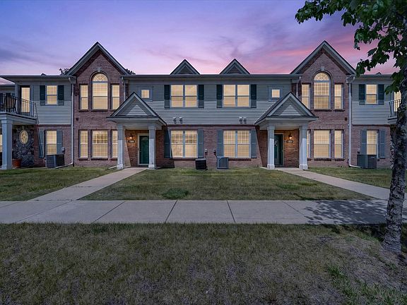2nd image of 23668 Northstone Village Dr