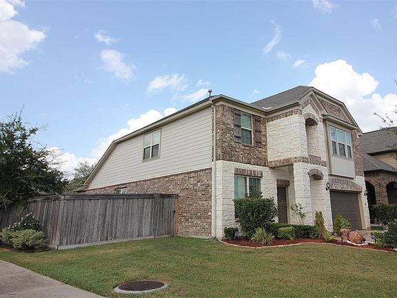 2nd image of 28746 Mayes Bluff Dr