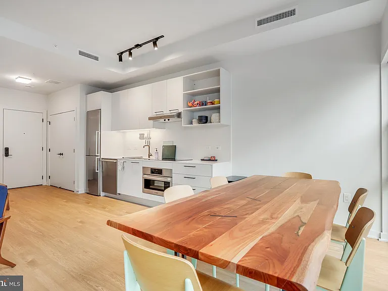 1625 Eckington Pl NE #604 — Photo 9