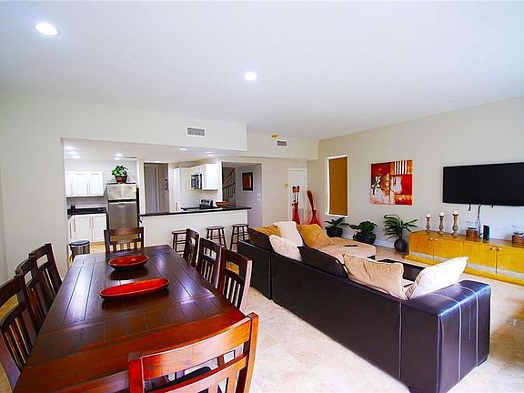 3rd image of 6507 Fountain Way