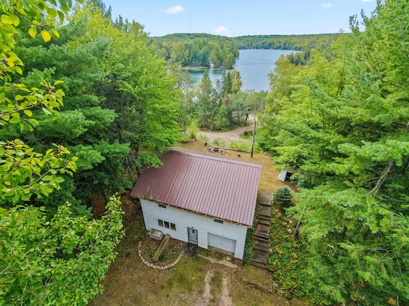 15808 E Chain Lake Rd, Lakewood, WI 54138