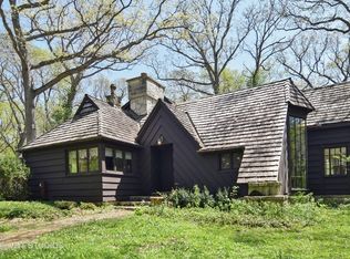 29W061 Morris Ct, Warrenville, IL