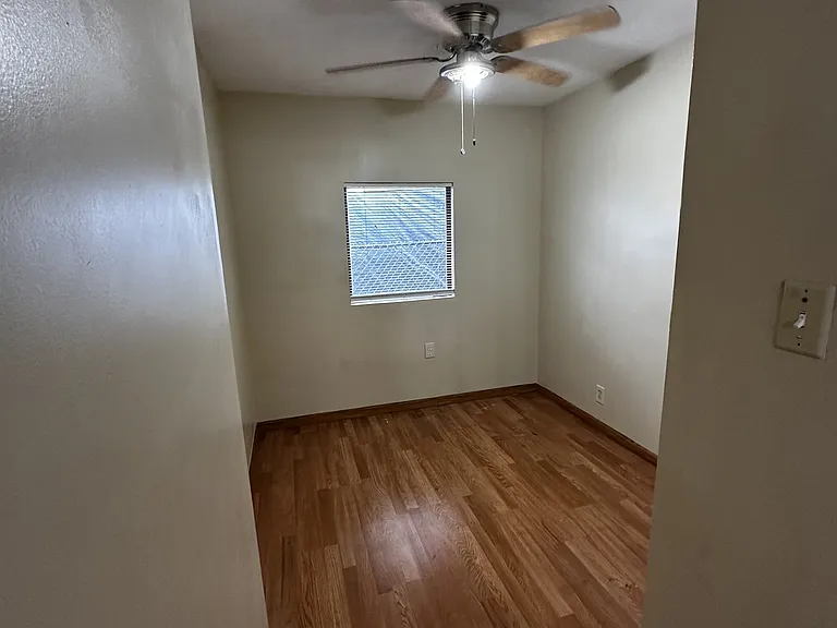 415 Chalmers Ave #2 — Photo 5