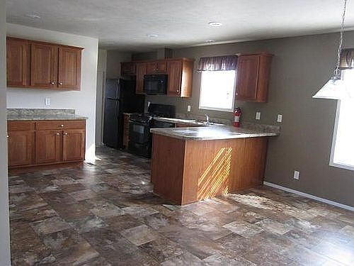 2nd image of 806 Pepperwood Pl