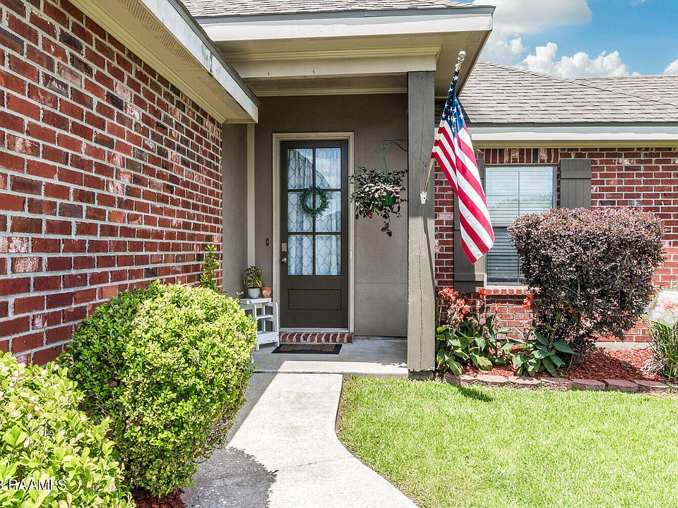 211 Portsmouth Dr, Broussard, LA 70518 Zillow