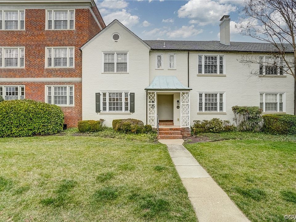 1st image of 26 W Lock Ln