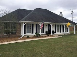 21946 Woodside Dr, Saucier, MS 39574