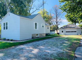 411 N Elm St, Gardner, IL