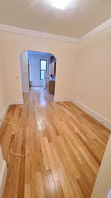 Rented by United Realty Equities | media 15