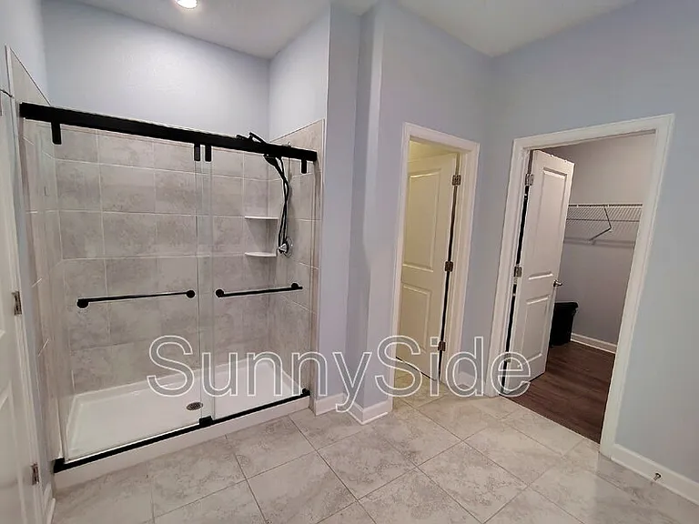 1047 Oak Bluff Dr — Photo 19